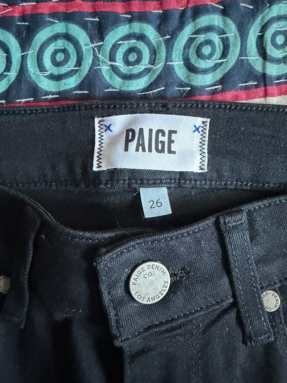 PAIGE Black Skinny Raw Hem Jeans - 26